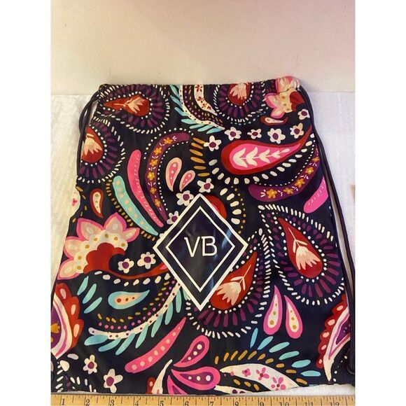 Vera Bradley cinch sack 13x16" Black Paisley bag # 156007 plus 2 reusable totes - Picture 2 of 4